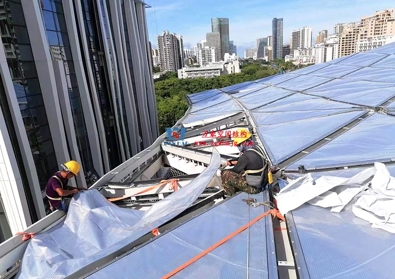 縱使烈日炎炎，腳步從未止歇！海南這個ETFE氣枕膜項目施工進(jìn)度有最新消息