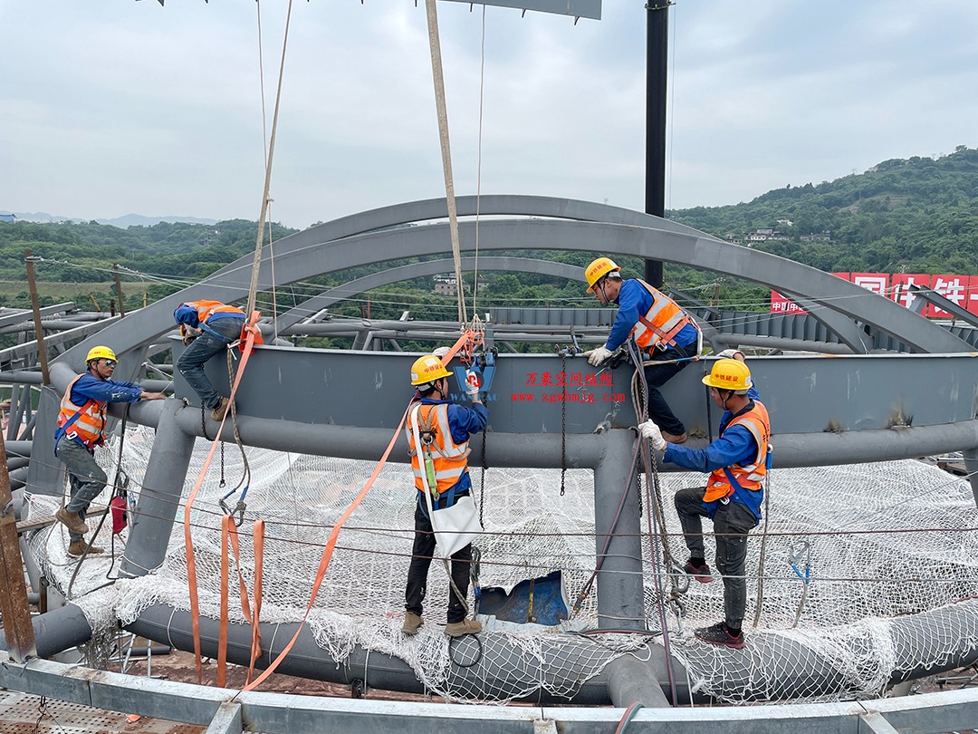 重慶東站站房正在加速建設(shè)，全力繪就項(xiàng)目新篇章